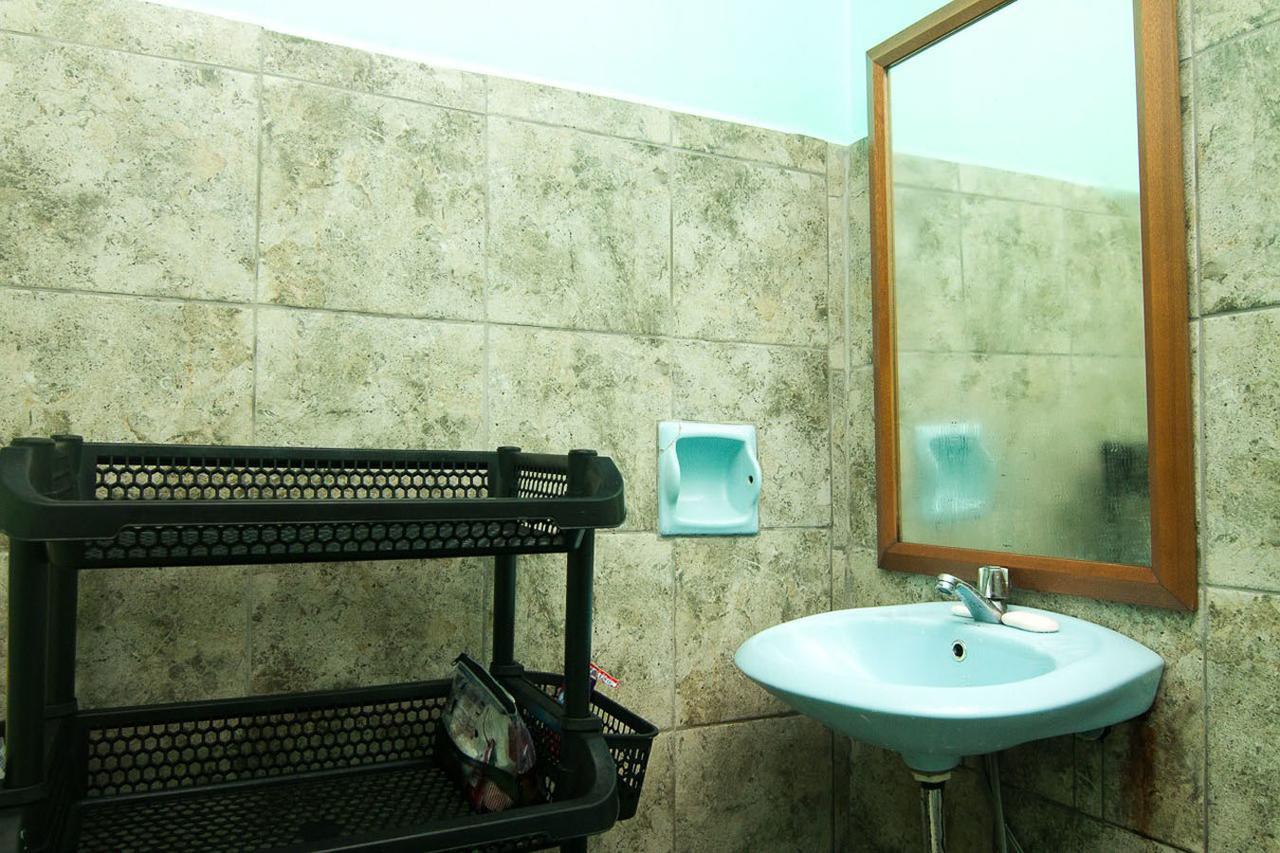 Go Surfari House Hostel Baler Ngoại thất bức ảnh