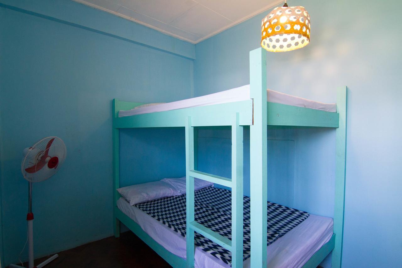Go Surfari House Hostel Baler Ngoại thất bức ảnh